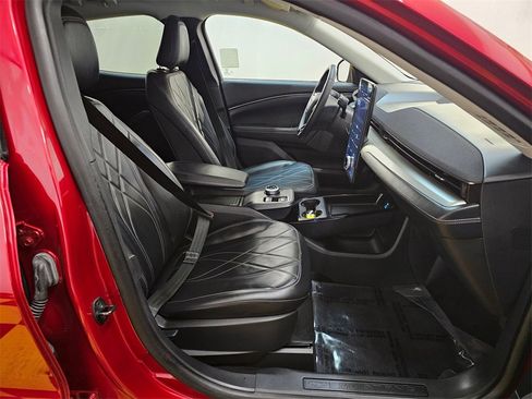 Used 2023 Ford Mustang Mach-E Select image 11