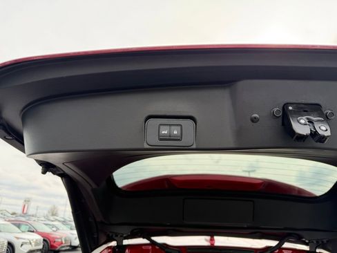 Used 2023 Nissan Rogue SL w/ SL Premium Package image 47