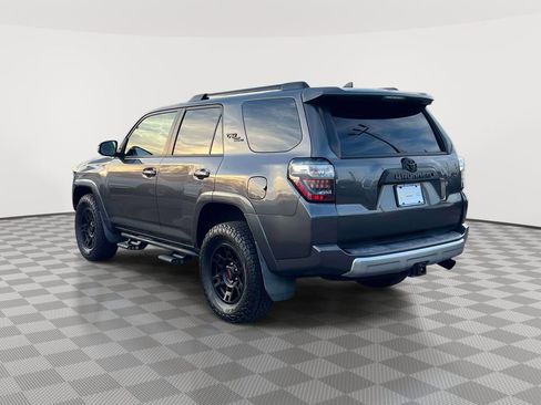 Used 2019 Toyota 4Runner TRD Off-Road Premium AWD/4WD image 7