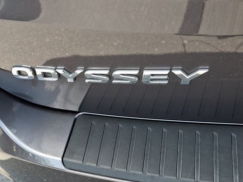 Certified 2026 Honda Odyssey EX-L image 36