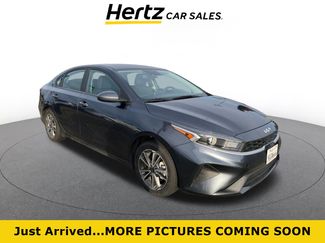 Used 2023 Kia Forte LXS video 1