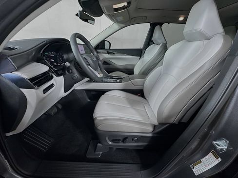 Certified 2026 INFINITI QX60 Luxe w/ Cargo Package AWD/4WD image 26