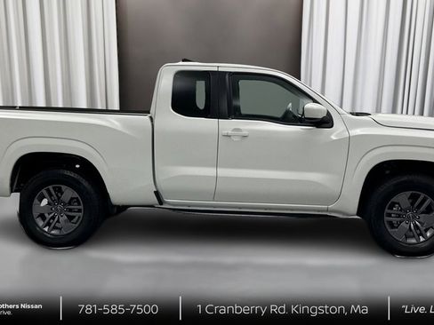 New 2026 Nissan Frontier SV w/ Tow Package image 4