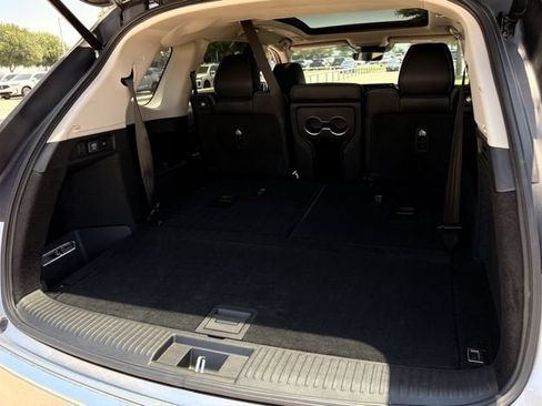 Certified 2025 Acura MDX FWD w/ Technology Package image 31