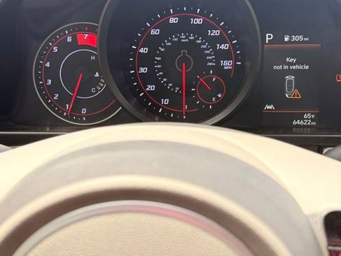 Used 2023 Hyundai Elantra SEL w/ Cargo Package FWD image 15