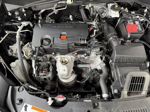 Used 2023 Honda HR-V Sport image 29