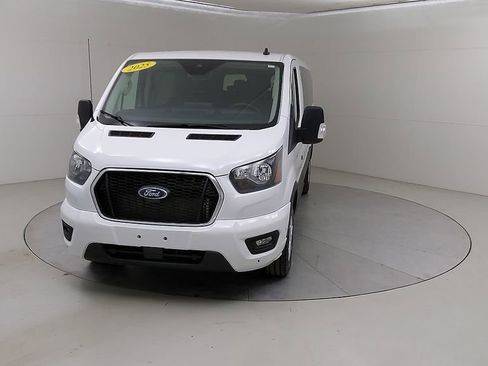 Certified 2025 Ford Transit 350 XLT RWD image 8