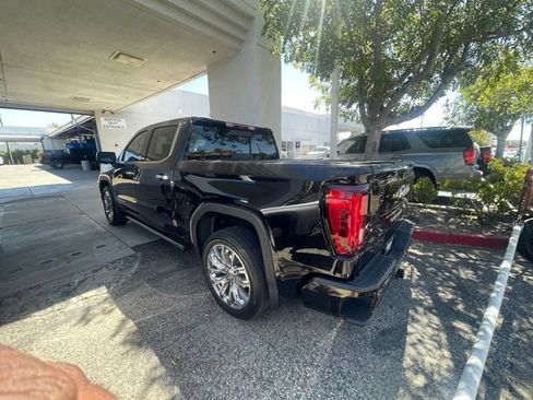 Used 2024 GMC Sierra 1500 Denali AWD/4WD image 2