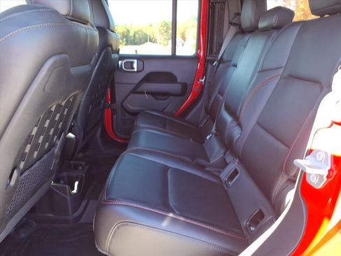 Used 2021 Jeep Gladiator Rubicon image 15