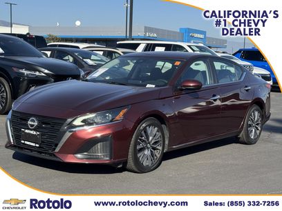 Used 2023 Nissan Altima 2.5 SV