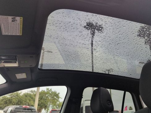 Used 2023 Volkswagen ID.4 Pro S image 30