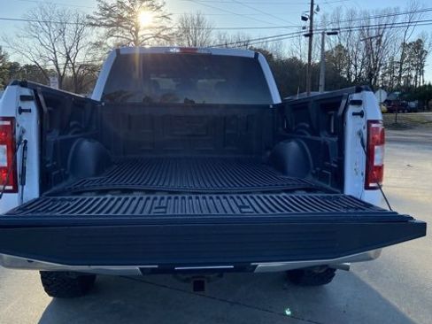 Used 2018 Ford F150 XLT w/ Equipment Group 301A Mid image 8