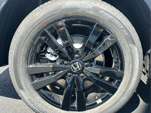 New 2026 Honda HR-V Sport image 9