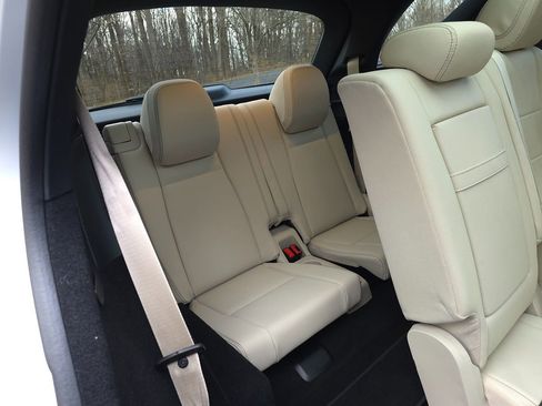 Used 2024 Mercedes-Benz GLE 350 4MATIC SUV image 20