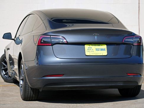 Used 2023 Tesla Model 3 Standard Range RWD image 6