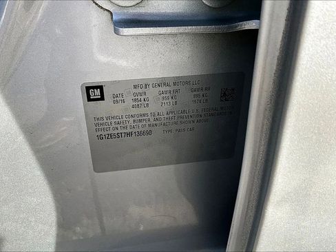 Used 2017 Chevrolet Malibu LT image 20