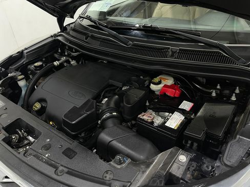 Used 2017 Ford Explorer Limited image 28