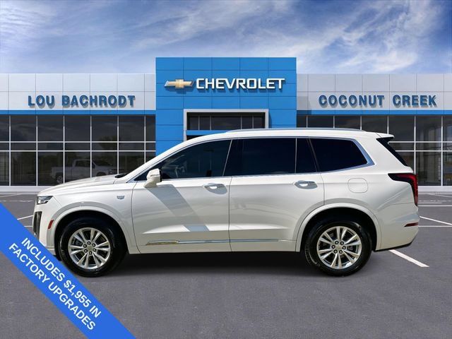 Used 2024 Cadillac XT6 Luxury w/ LPO, Floor Liner Package FWD image 5