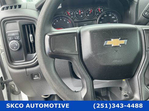 Used 2021 Chevrolet Silverado 1500 W/T RWD image 18