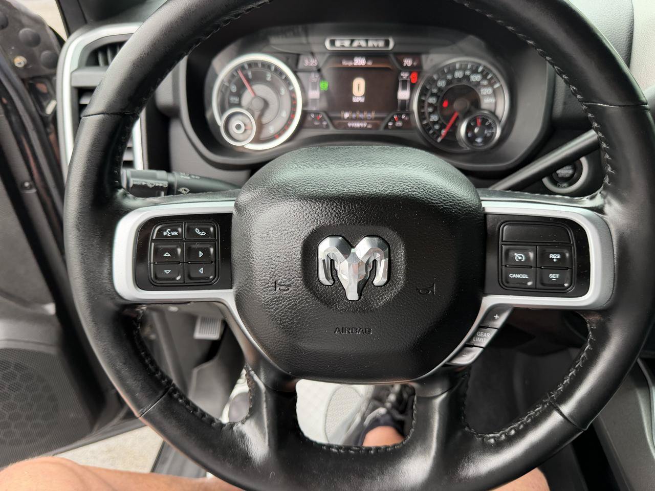 Used 2019 RAM 3500 Big Horn AWD/4WD image 27