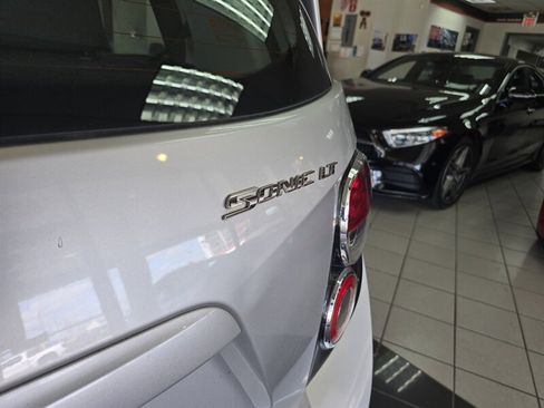 Used 2014 Chevrolet Sonic LT image 25