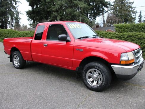 Used 2000 Ford Ranger XLT image 2