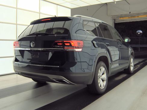 Used 2019 Volkswagen Atlas SE FWD image 4