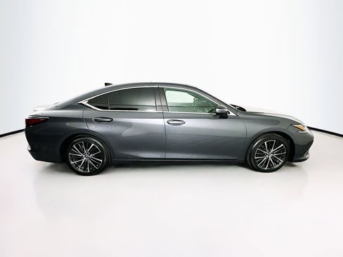 Used 2024 Lexus ES 350 w/ Premium Package image 10