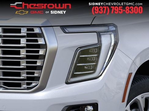 New 2026 GMC Yukon XL Denali w/ Denali Reserve Package AWD/4WD image 10