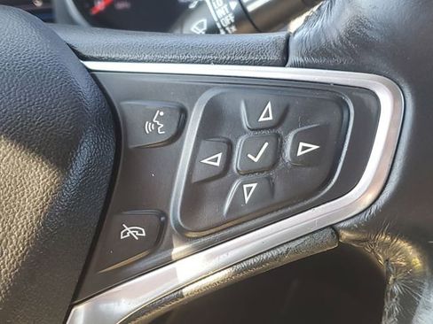 Used 2019 Chevrolet Equinox LT image 14