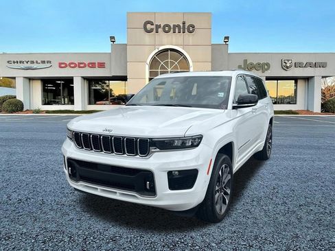 Used 2023 Jeep Grand Cherokee L Overland AWD/4WD image 7