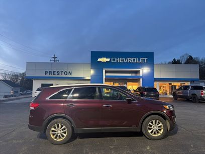 Used 2016 Kia Sorento LX w/ LX Convenience Package