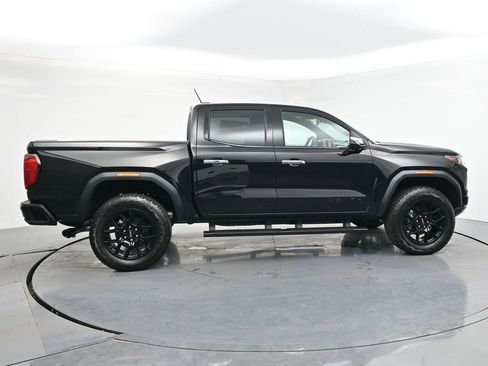 New 2026 GMC Canyon Denali w/ LPO, Denali Black Edition image 6