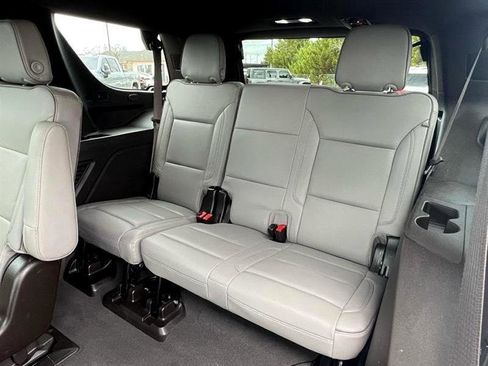 Used 2021 GMC Yukon SLT w/ SLT Premium Package image 49