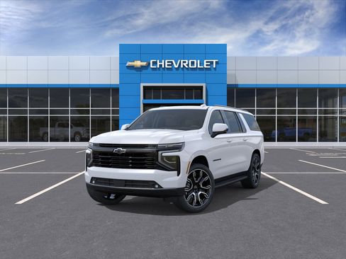 New 2026 Chevrolet Suburban RST w/ RST Capability Package AWD/4WD image 8