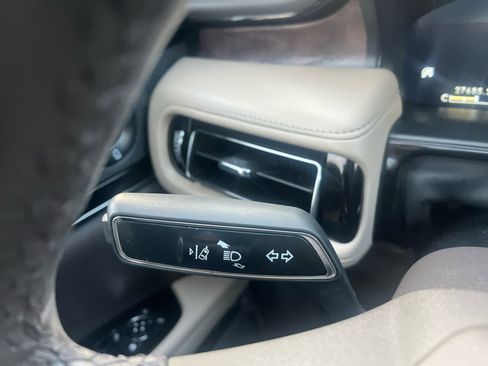 Used 2023 Lincoln Nautilus Reserve w/ Equipment Group 201A image 30