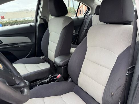 Used 2012 Chevrolet Cruze LS w/ Connectivity Package image 12