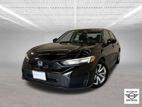 Used 2025 Honda Civic LX image 1