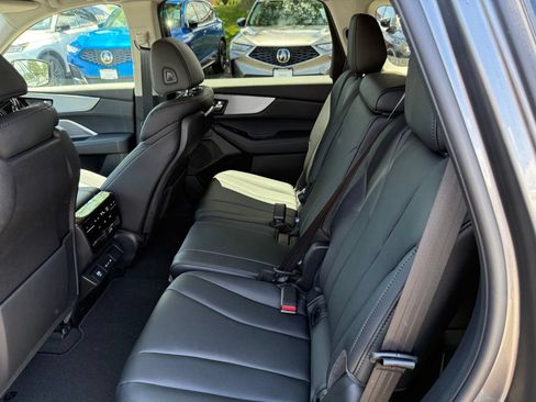 Certified 2026 Acura MDX SH-AWD image 17