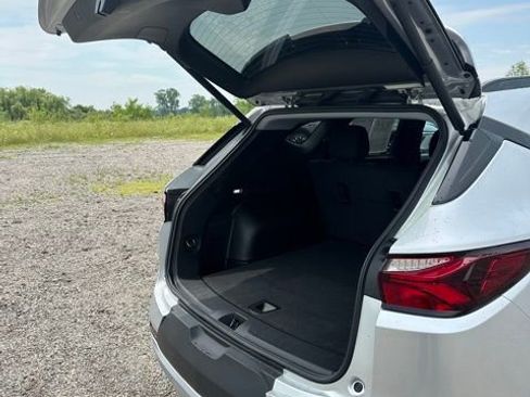 Used 2022 Chevrolet Blazer LT image 13