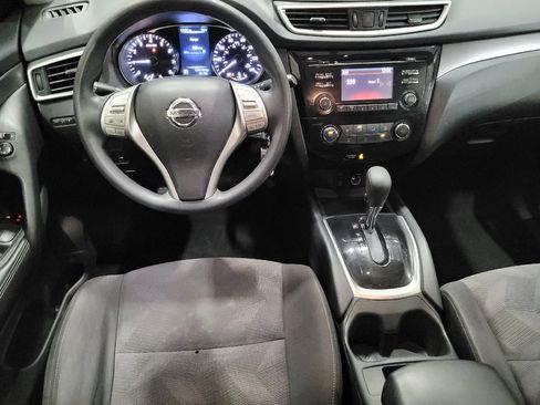 Used 2016 Nissan Rogue S w/ Appearance Package AWD/4WD image 22