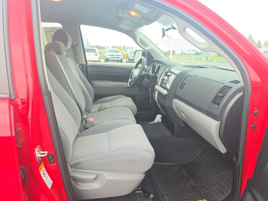 Used 2012 Toyota Tundra 4x4 Double Cab w/ Tow Pkg image 31