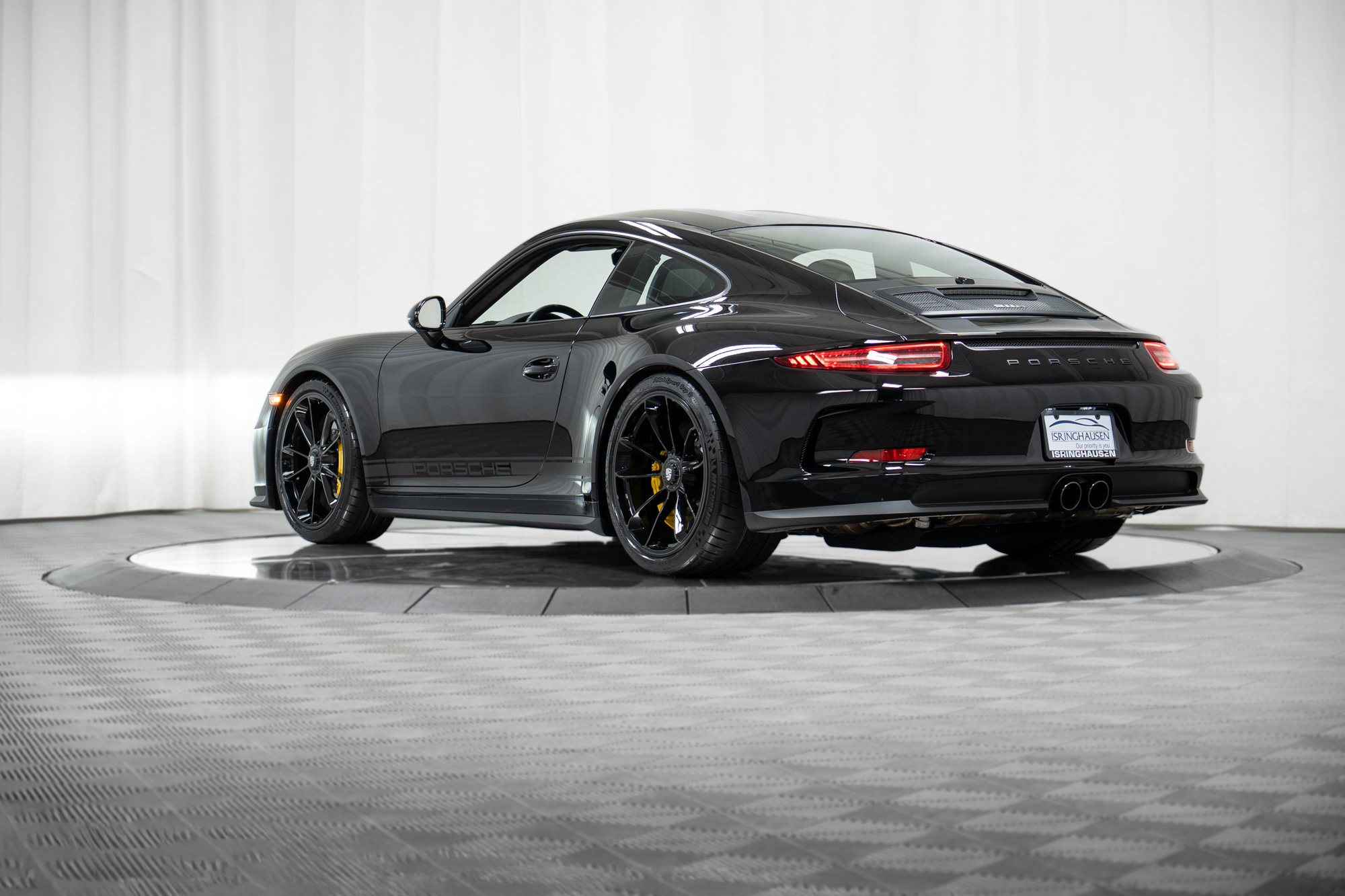 Used 2016 Porsche 911 R RWD image 51