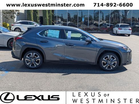 New 2026 Lexus UX 300h 300h image 4