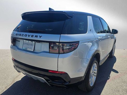 Used 2025 Land Rover Discovery Sport Dynamic SE AWD/4WD image 5