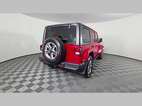 Used 2021 Jeep Wrangler Unlimited Sahara AWD/4WD image 40