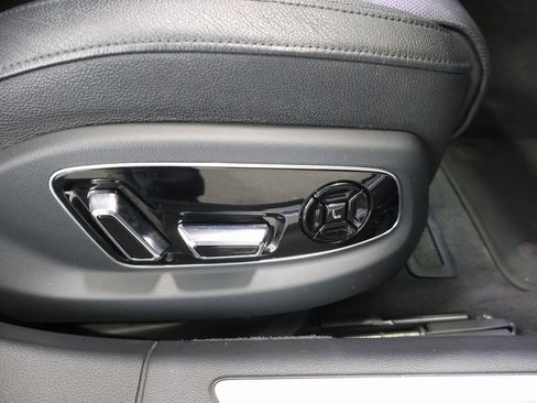 Used 2021 Audi A8 L 3.0T w/ Executive Plus Package image 22