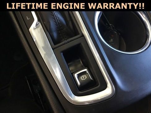 Used 2018 Chevrolet Equinox LT image 22