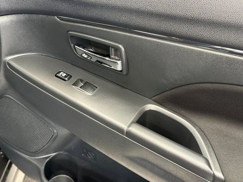 Used 2026 Mitsubishi Outlander Sport ES AWD/4WD image 24
