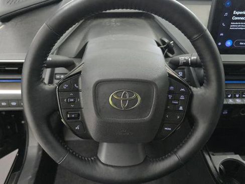 Used 2025 Toyota Prius Limited w/ Limited Premium Package FWD image 8